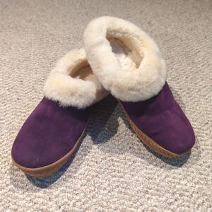 LL Bean Wicked Good Slippers Womens 10 Purple Suede Sherpa Lined Cozy